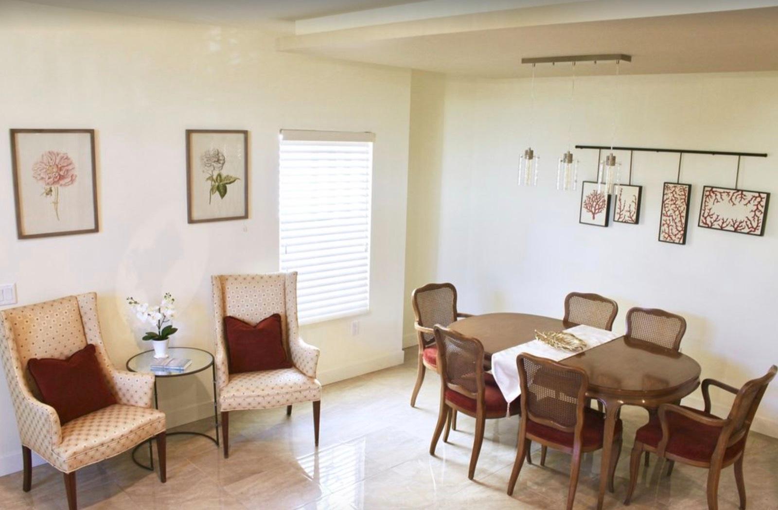 CS'S Glam Valley Home — photo 8