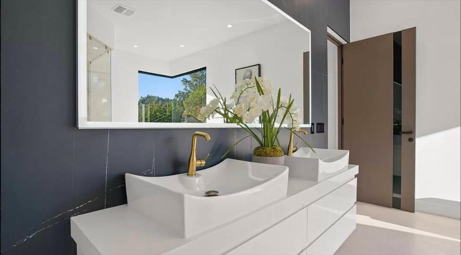 CS's Willow Modern — photo 11