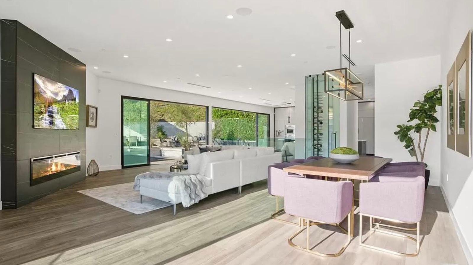 CS's Willow Modern — photo 6