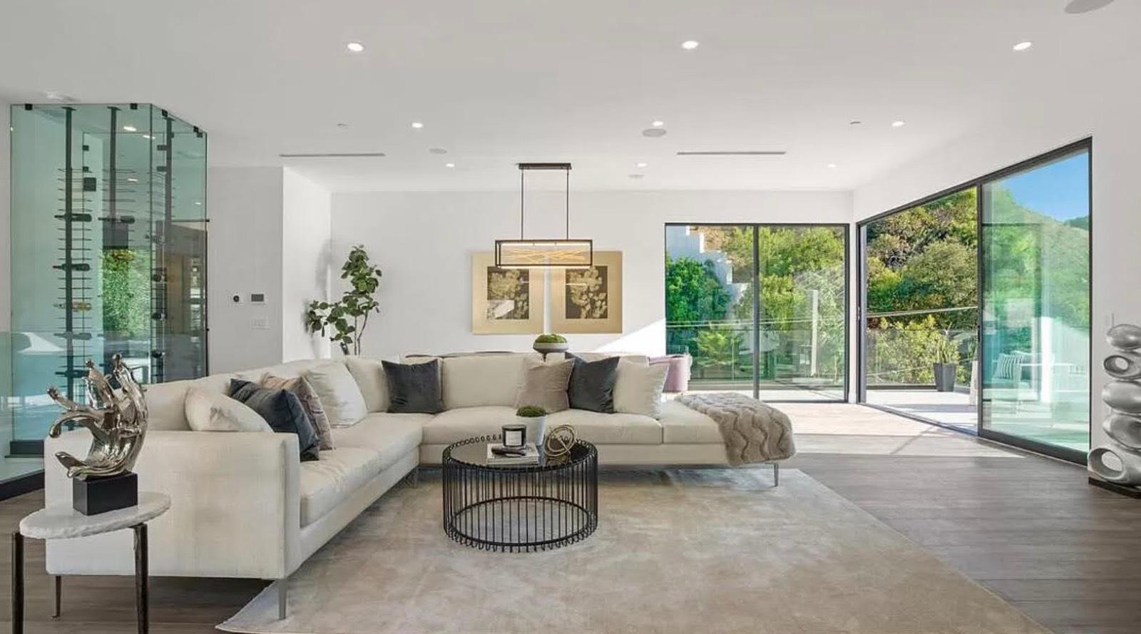 CS's Willow Modern — photo 9