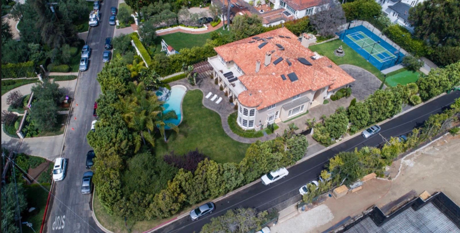 CT Luxious Gated Estate — photo 2