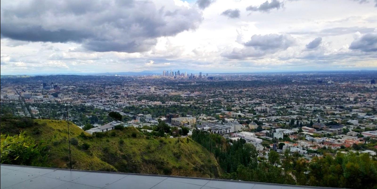 CT's Hollywood Hills Panoramic View — photo 3