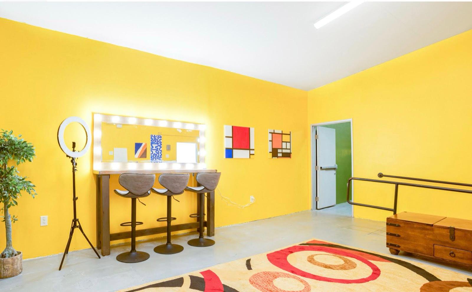 CZ Multiple Studio Space — photo 8