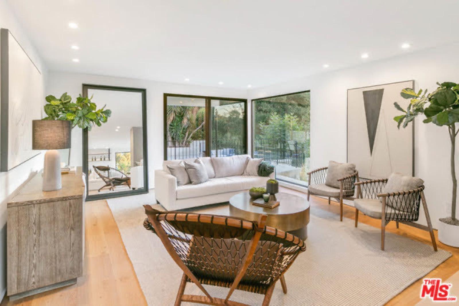 D Contemporary House — photo 4