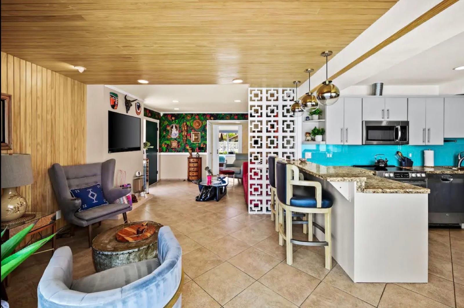 D's Palm Springs Modern Bungalow — photo 9