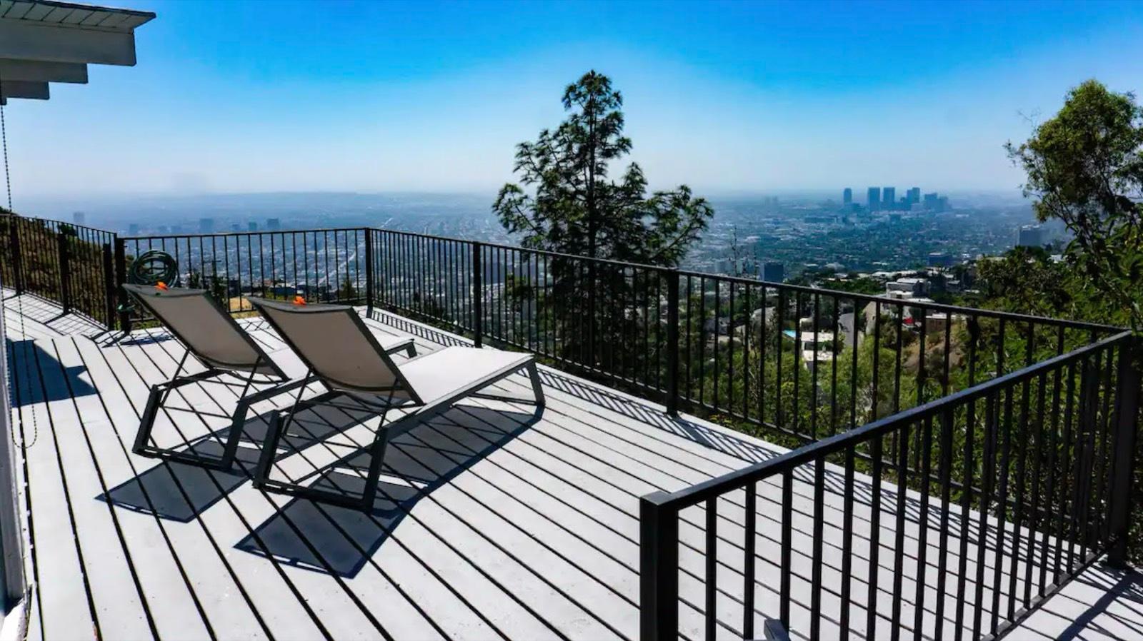 Danielle's Sky Midcentury View — photo 3