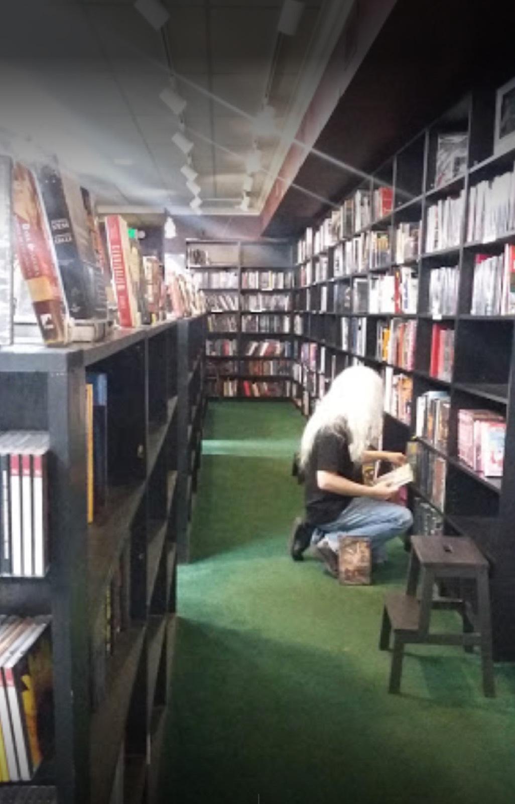Dark Bookstore — photo 3
