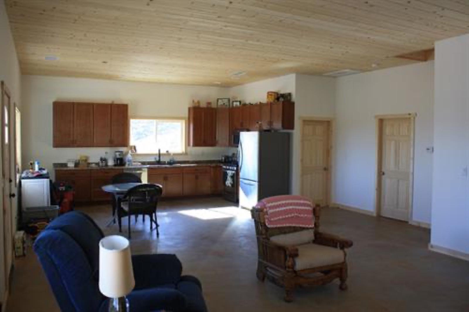 DB's Small Desert Ranch — photo 2