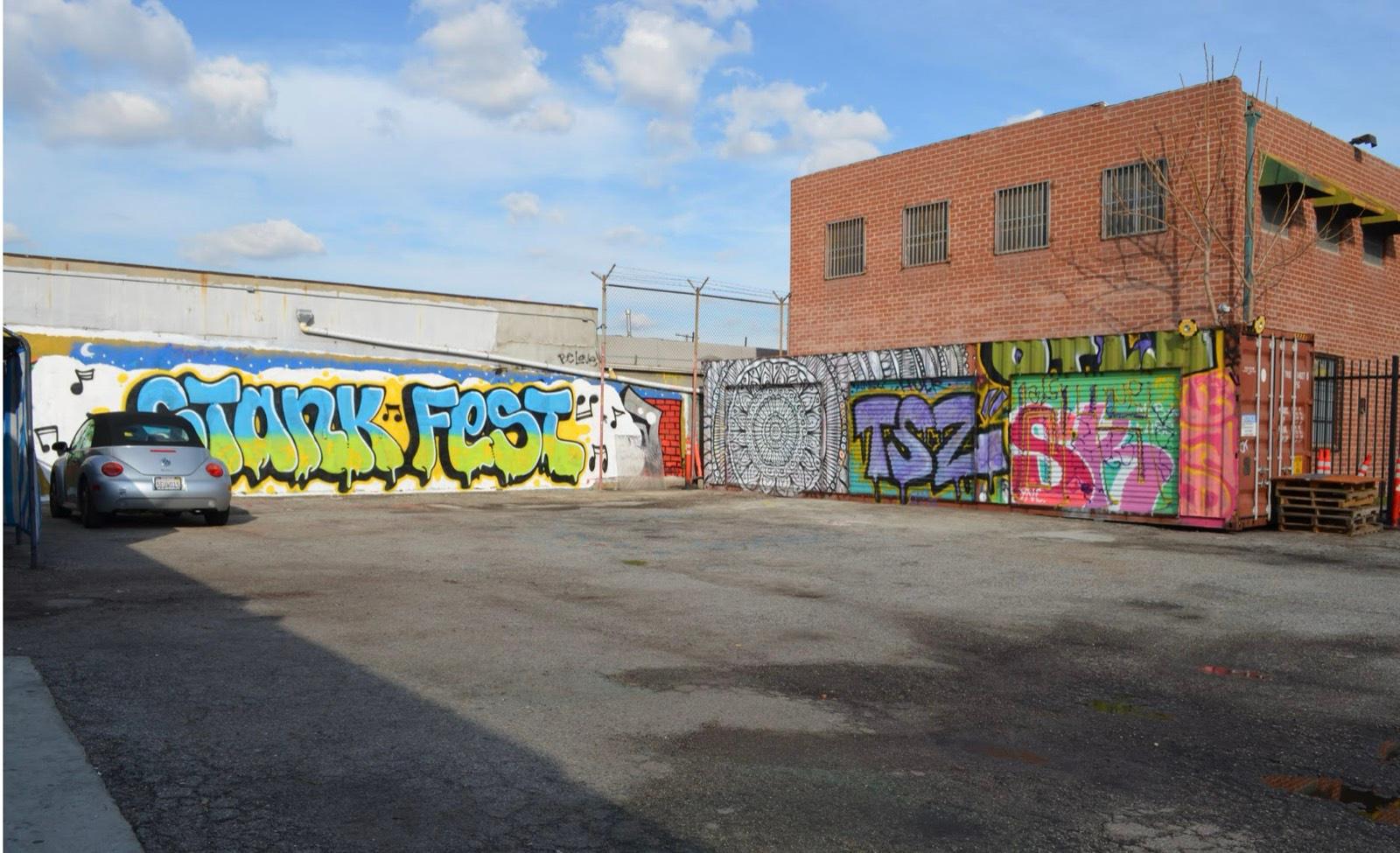 DC Brown Brick Warehouss-Studio — photo 5