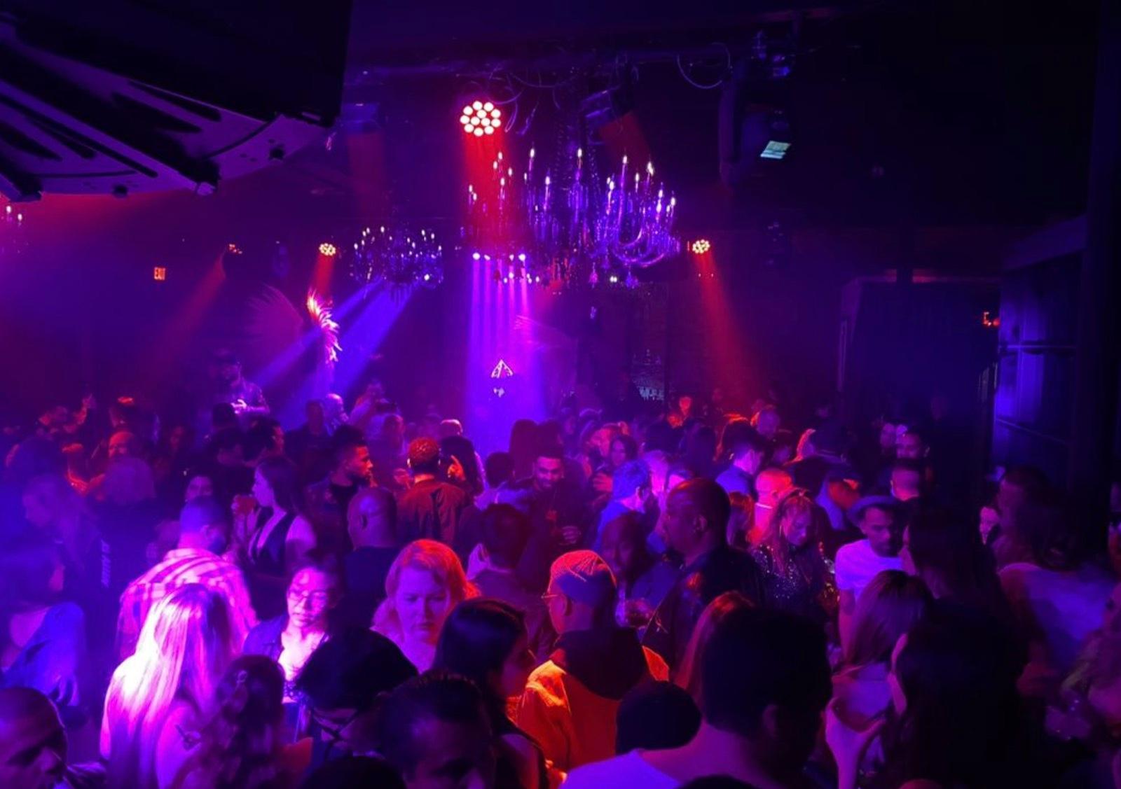 DD'S Hip Nightclub — photo 6