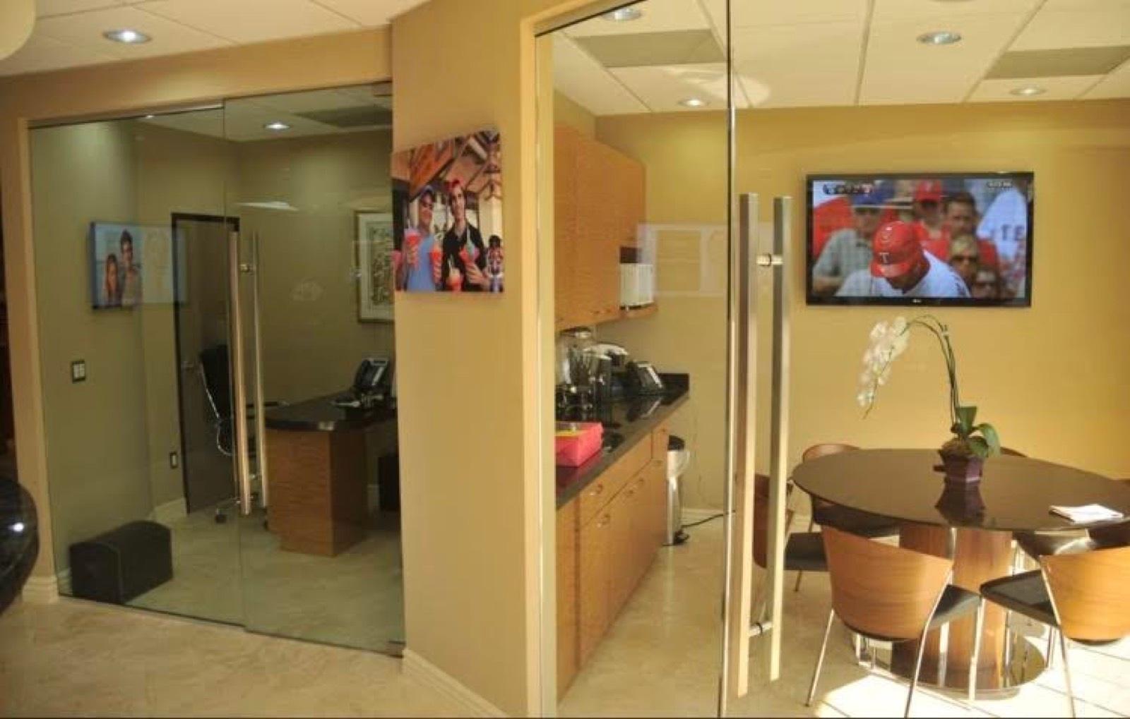 Dentist Office — photo 10