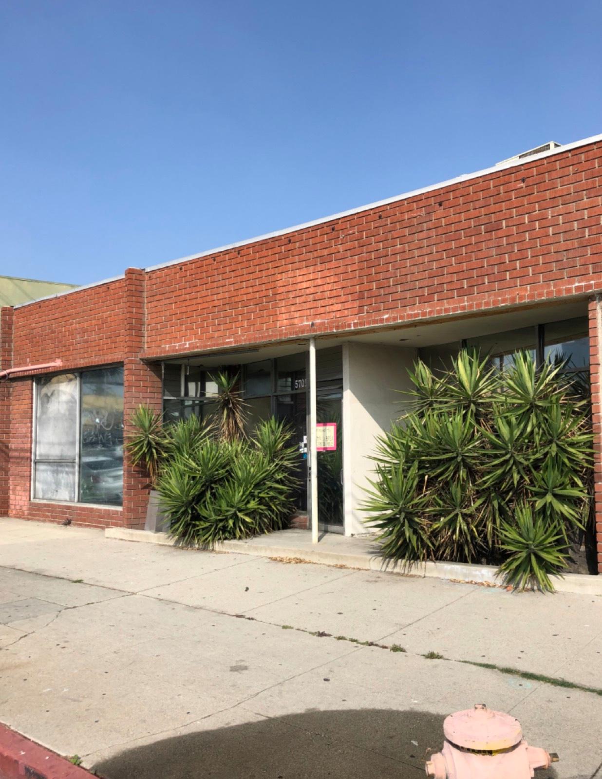 DK's Warehouse — photo 2