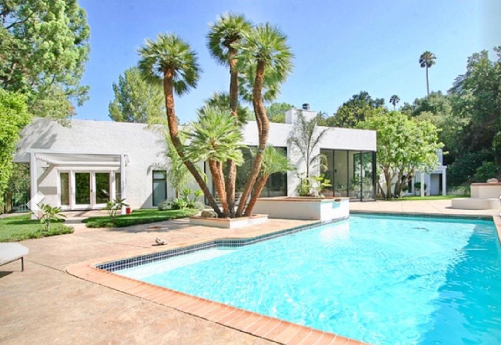 Dolores Encino House — photo 1