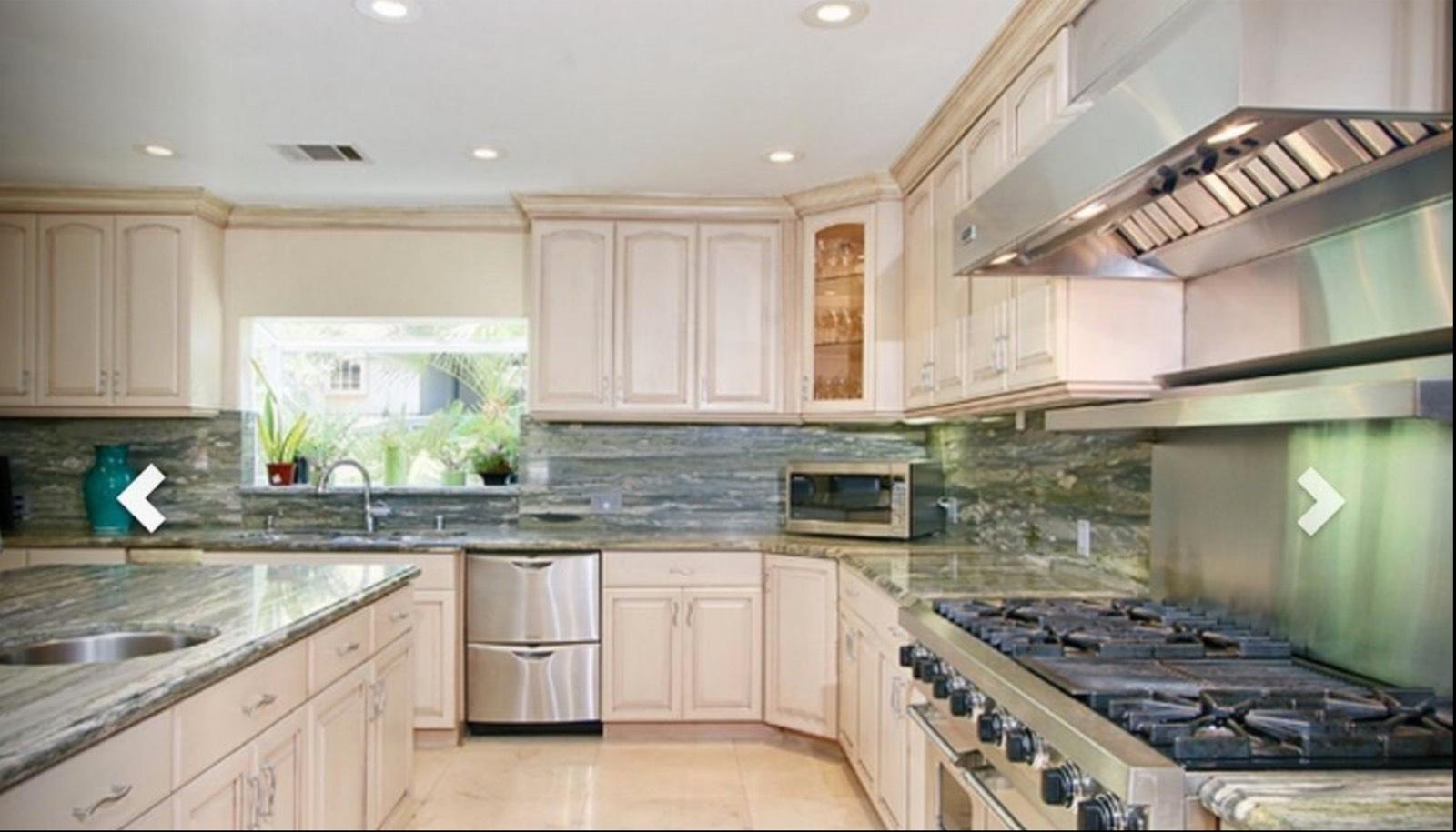 Dolores Encino House — photo 8