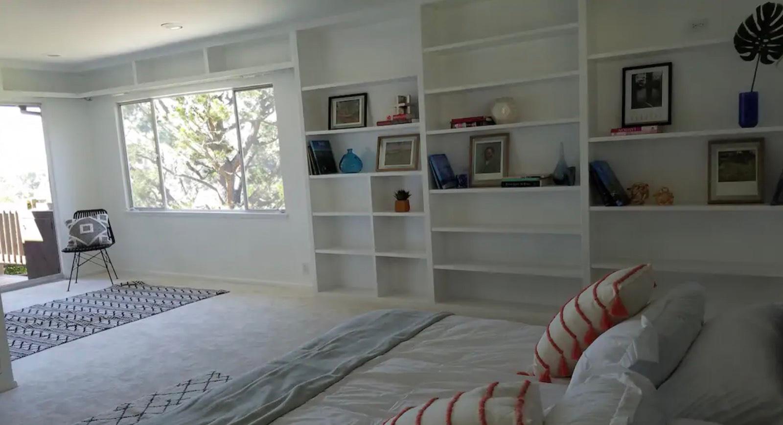 D's 70s Home — photo 8