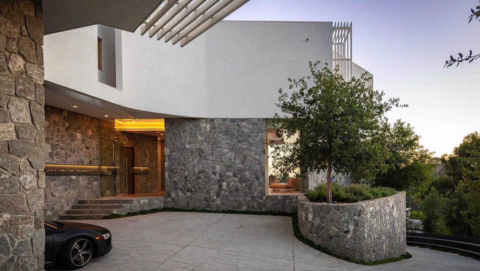 D's Architectual Modern View Dream — photo 6