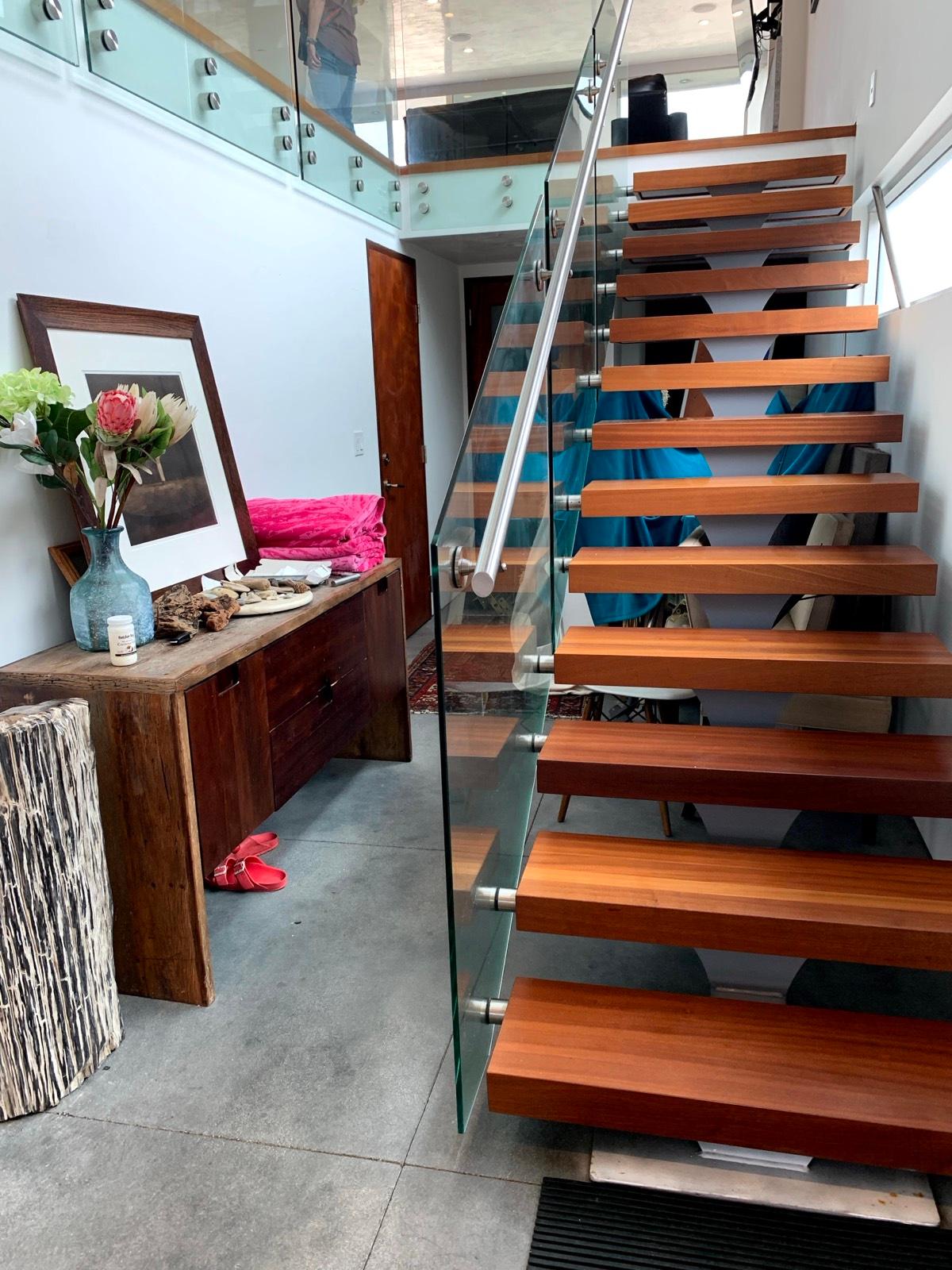 D's Beachfront Modern Stunner — photo 8