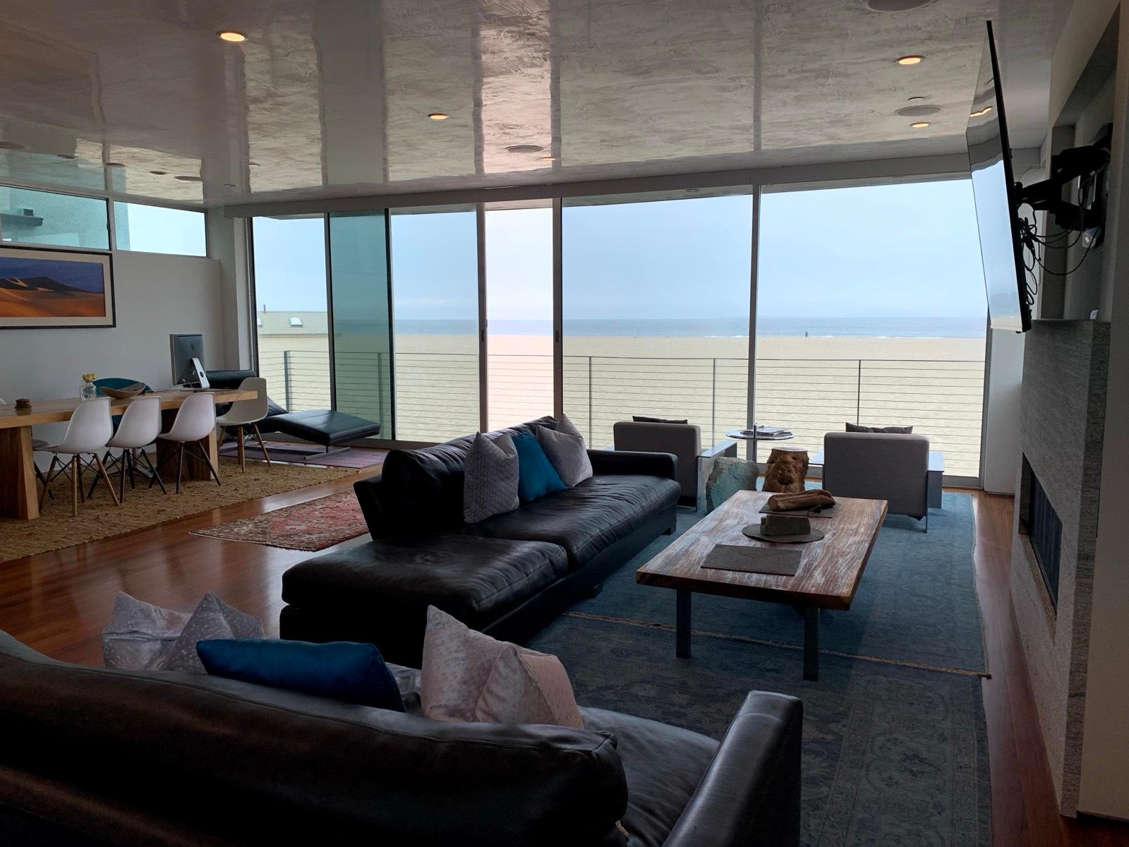 D's Beachfront Modern Stunner — photo 9