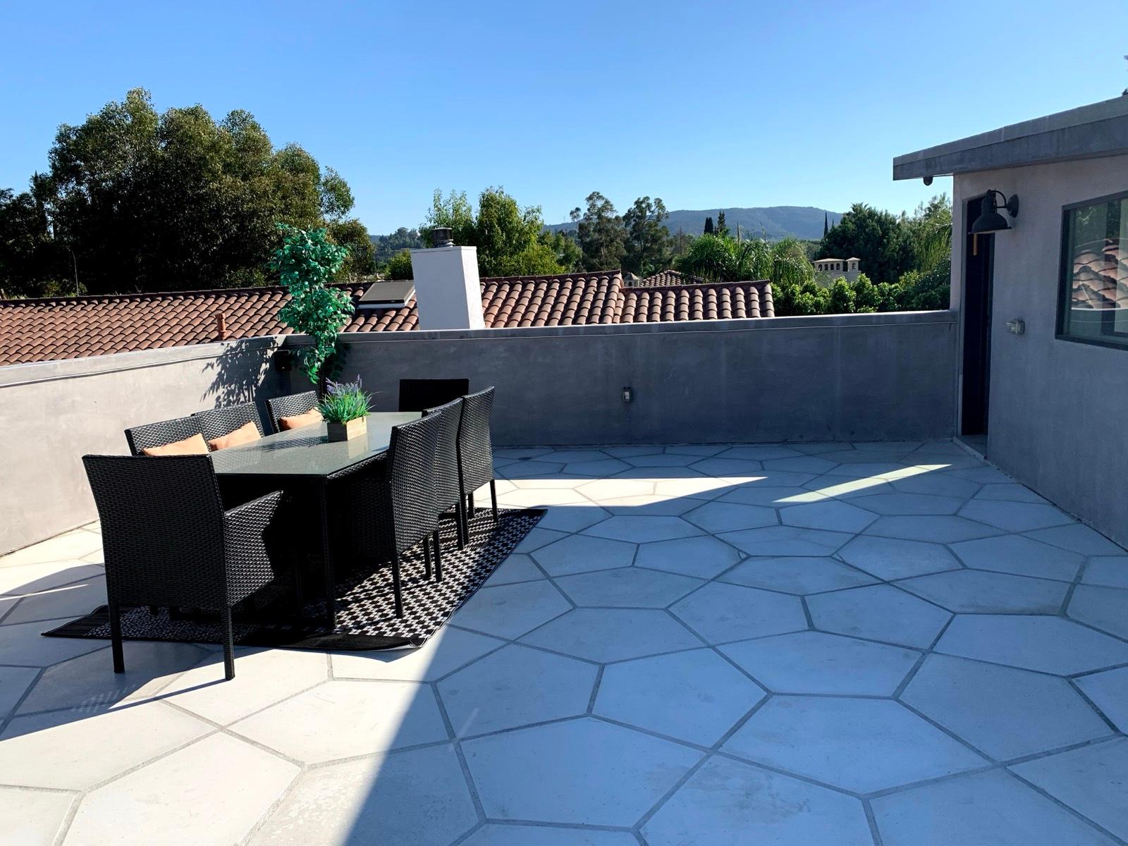D's Contemporary Tarzana Estate — photo 11