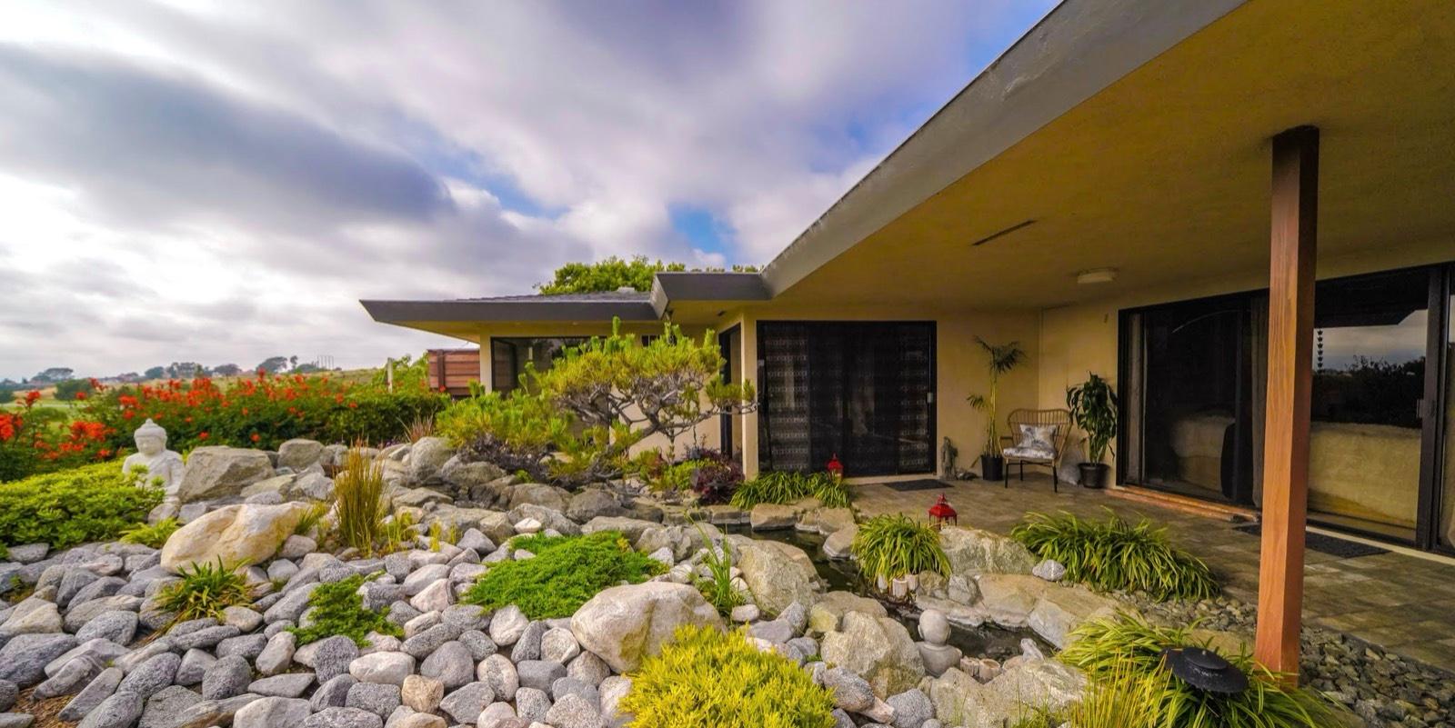 D's Japanese Midcentury View Home — photo 7