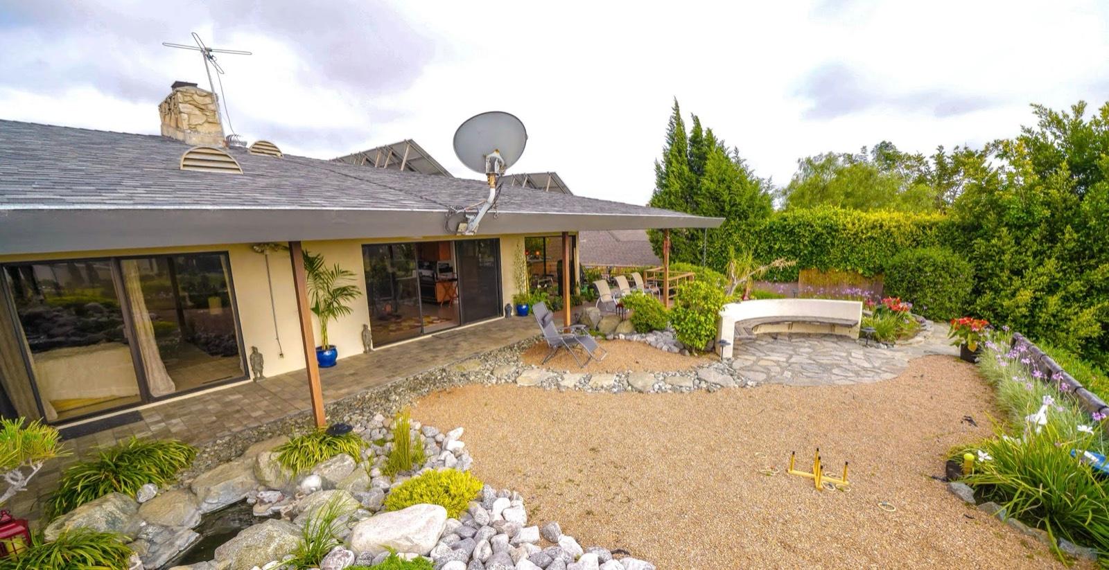D's Japanese Midcentury View Home — photo 10