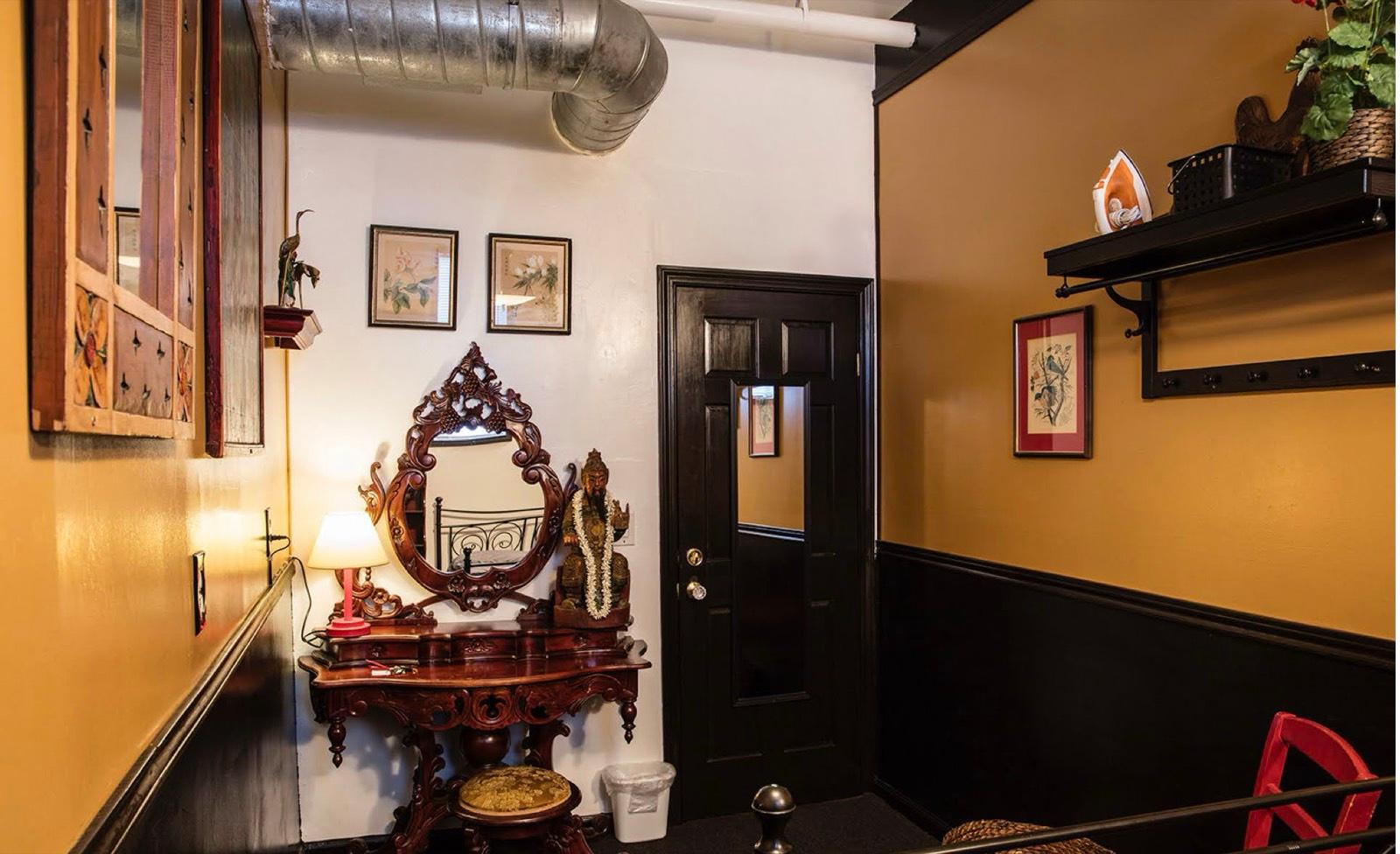 D's Magic Esq Bar- — photo 7