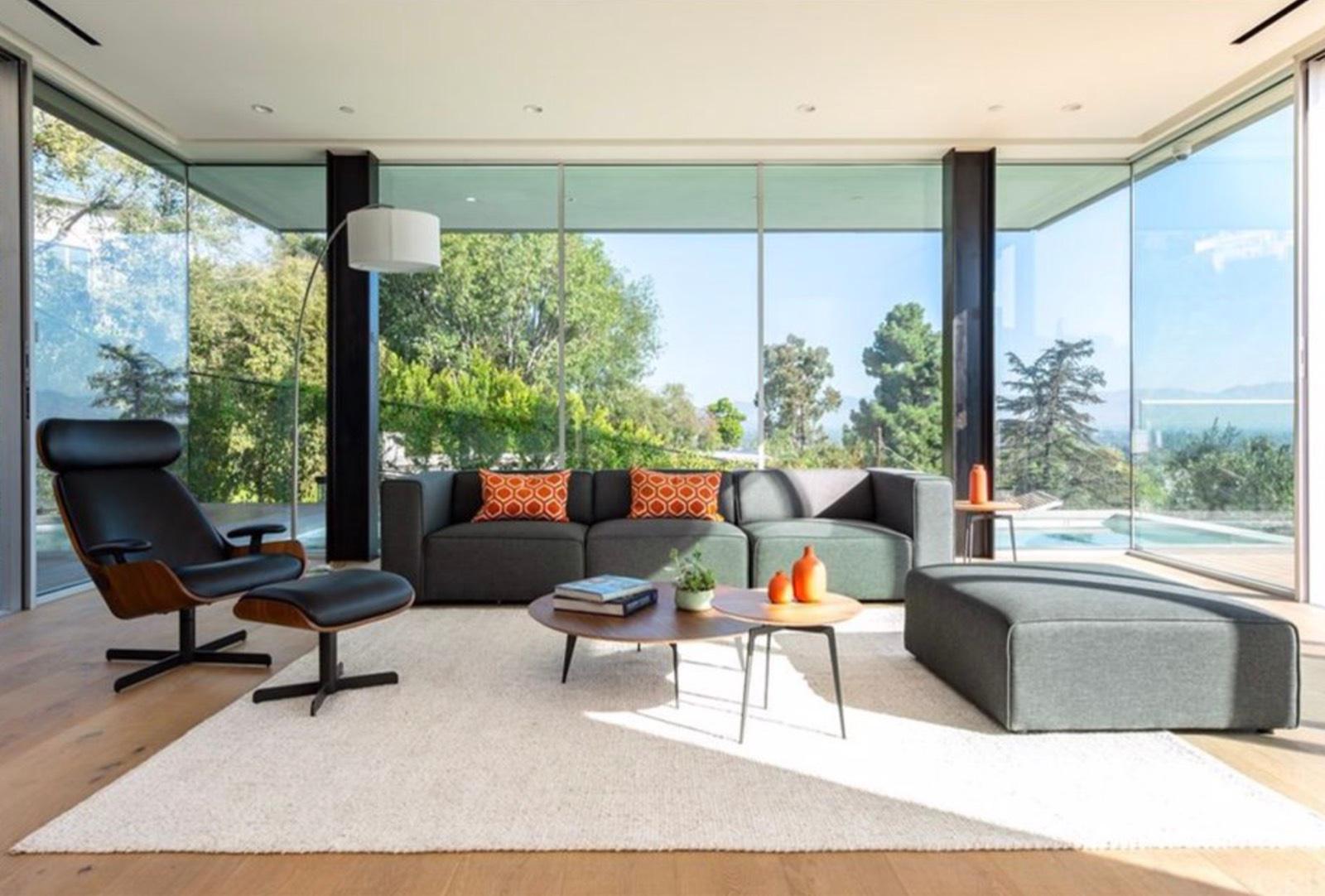 D's Modern Architectural Beauty — photo 7