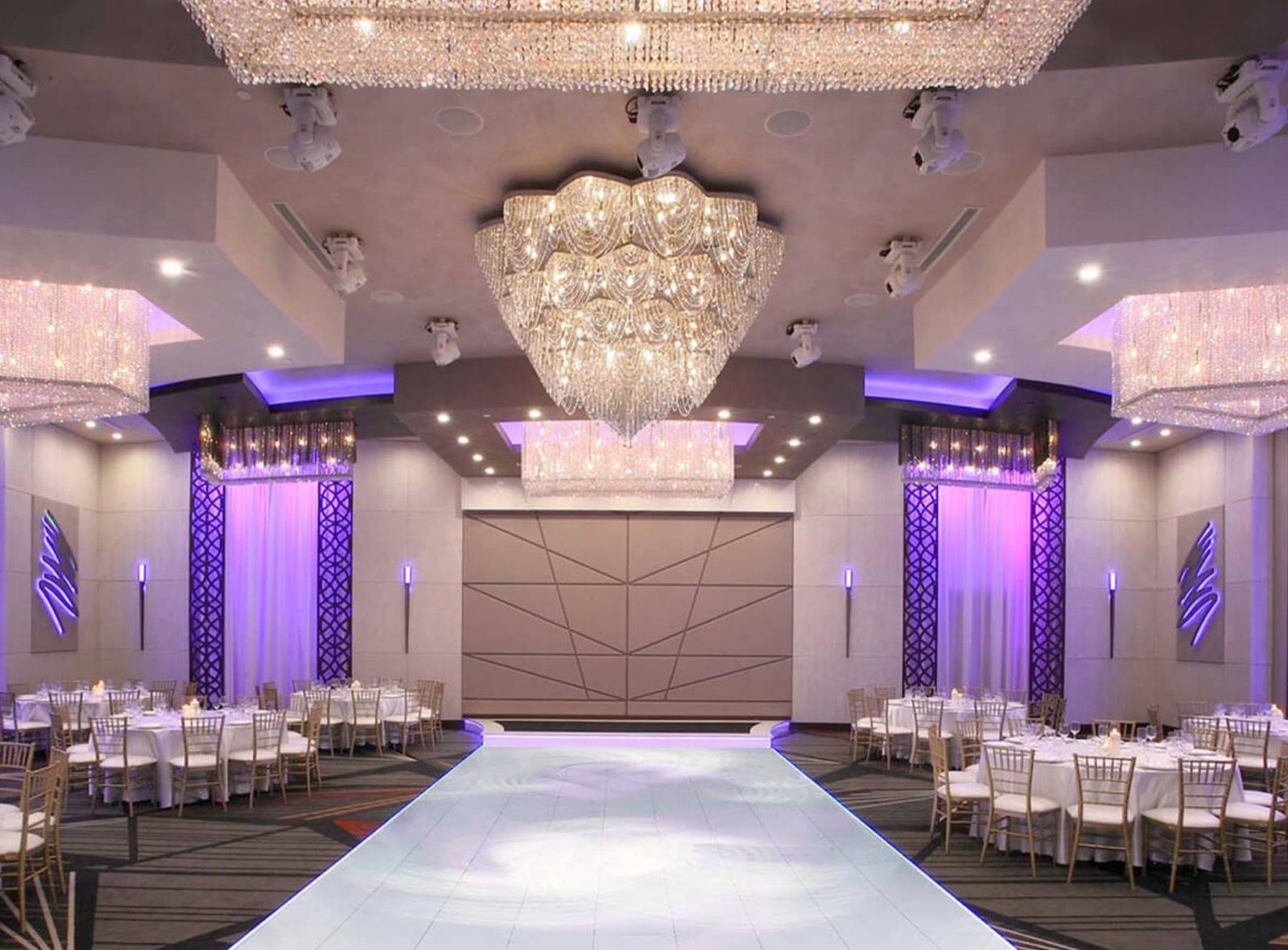 D's Modern Ballroom — photo 10
