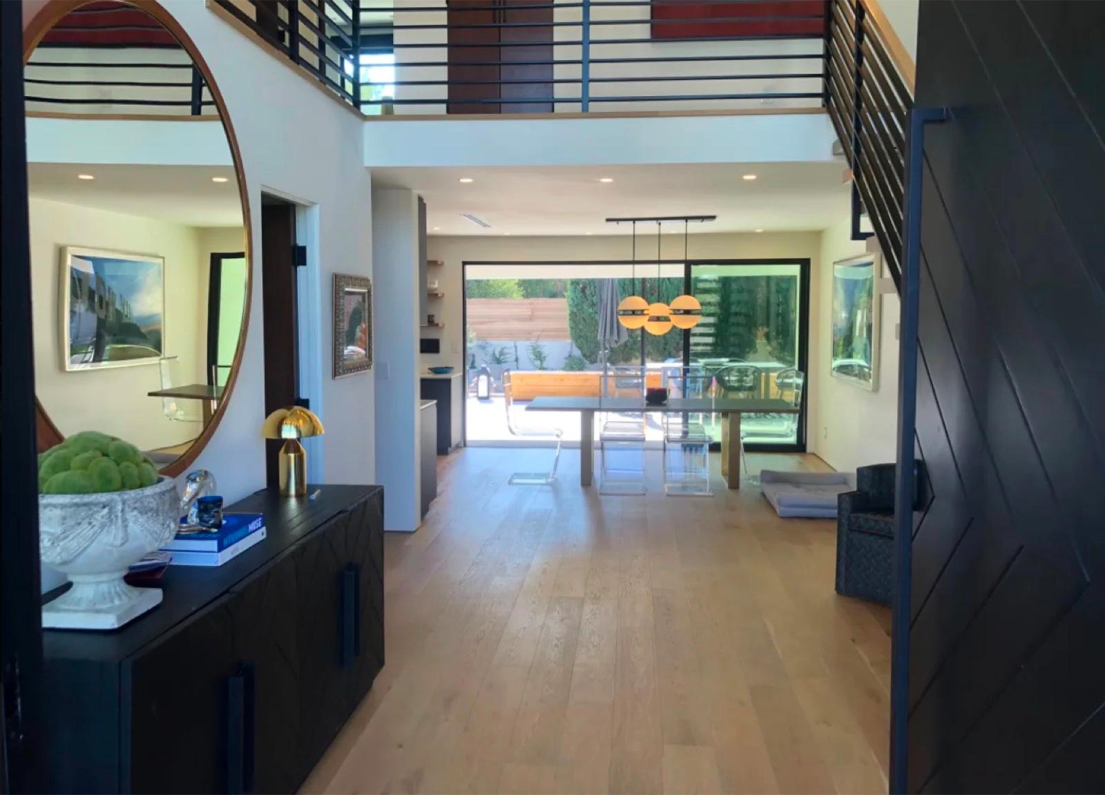D's Modern Lux Wood — photo 2