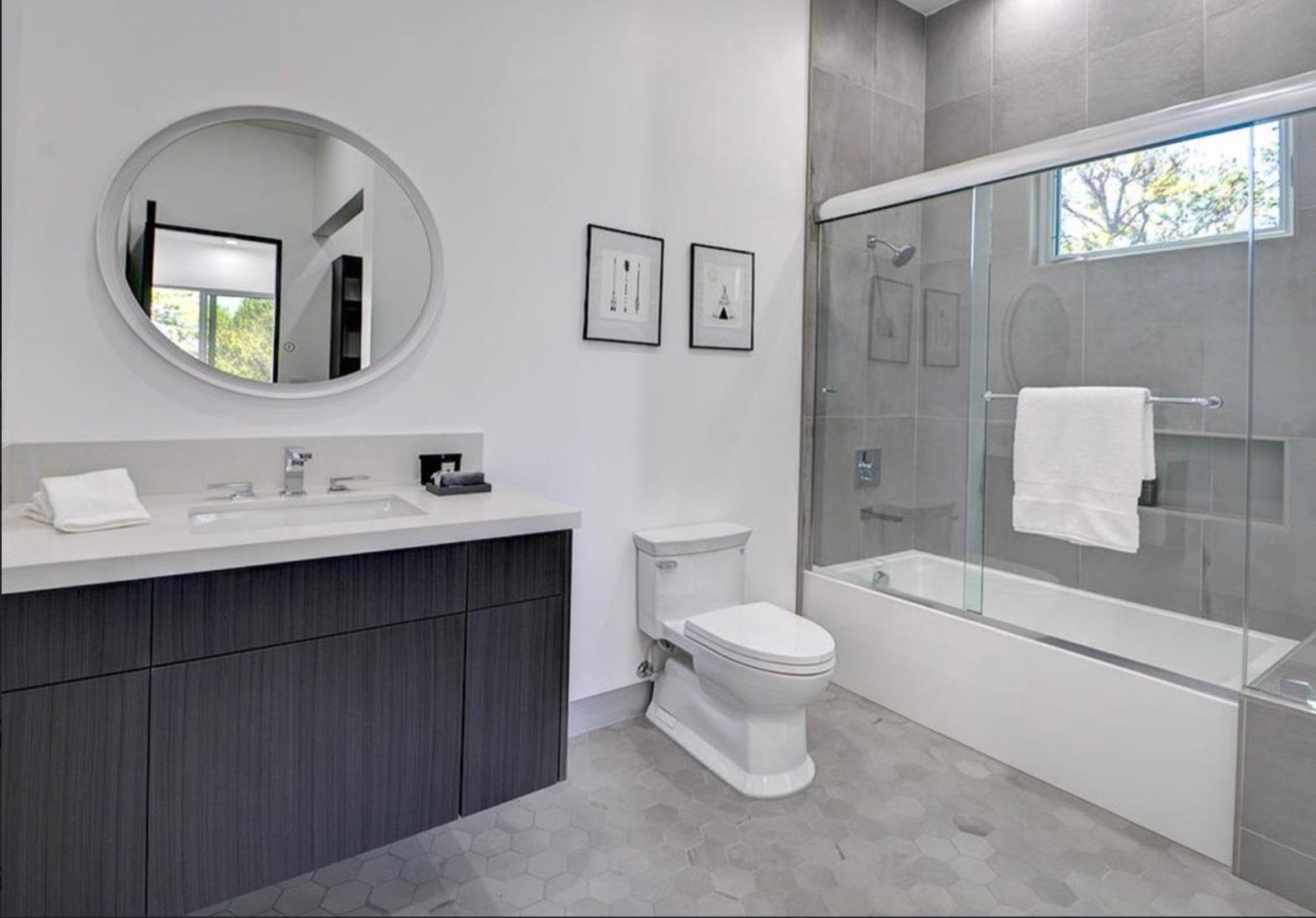 D's Studio city K house — photo 9