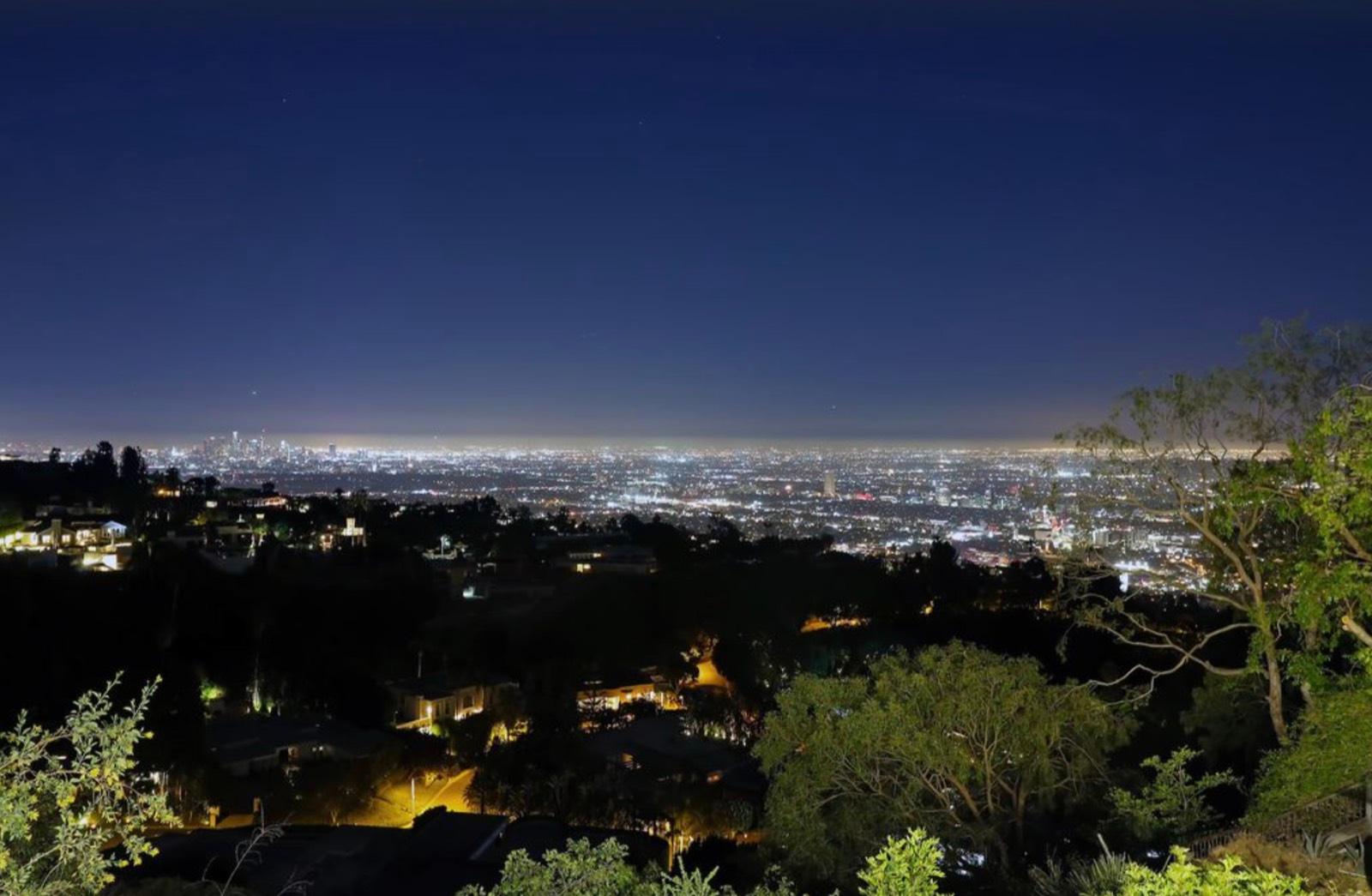 D's Trousdale House — photo 3