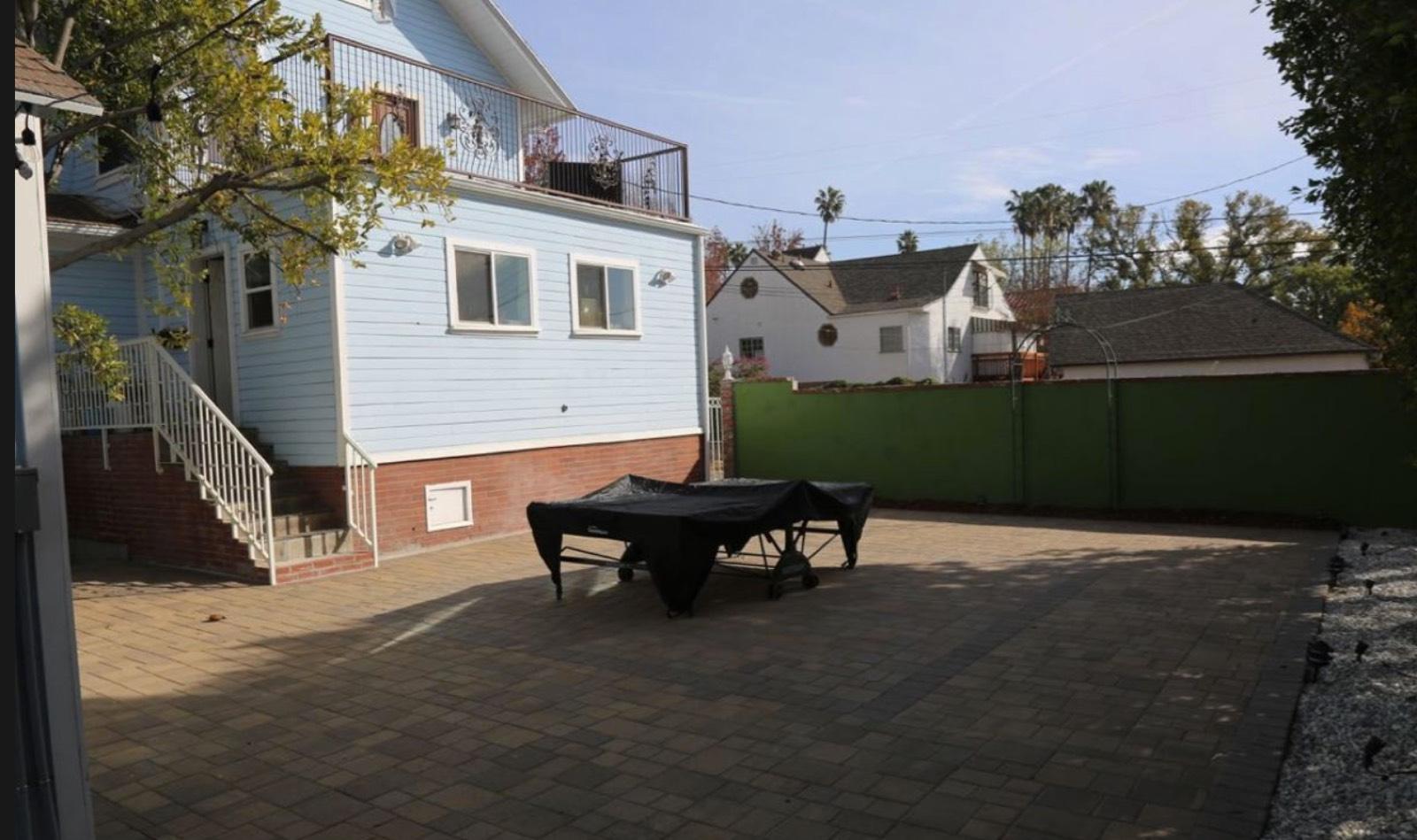 D's Victorian House — photo 11