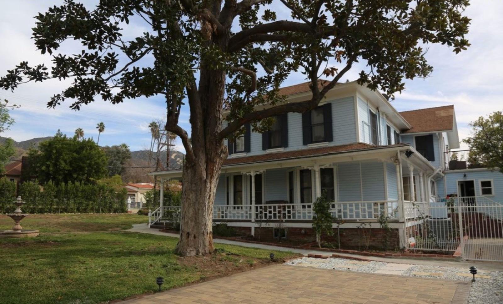 D's Victorian House — photo 4