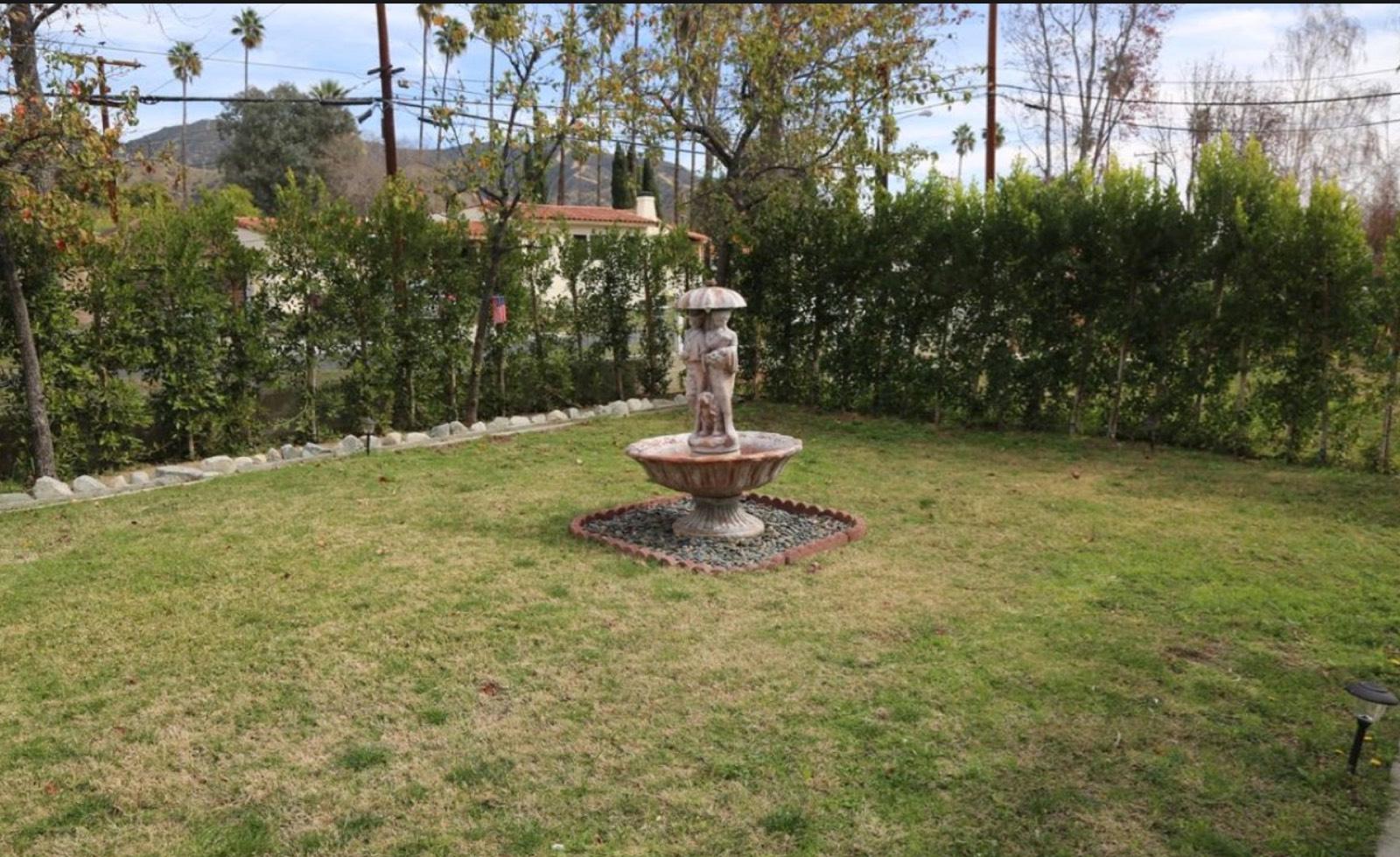 D's Victorian House — photo 6