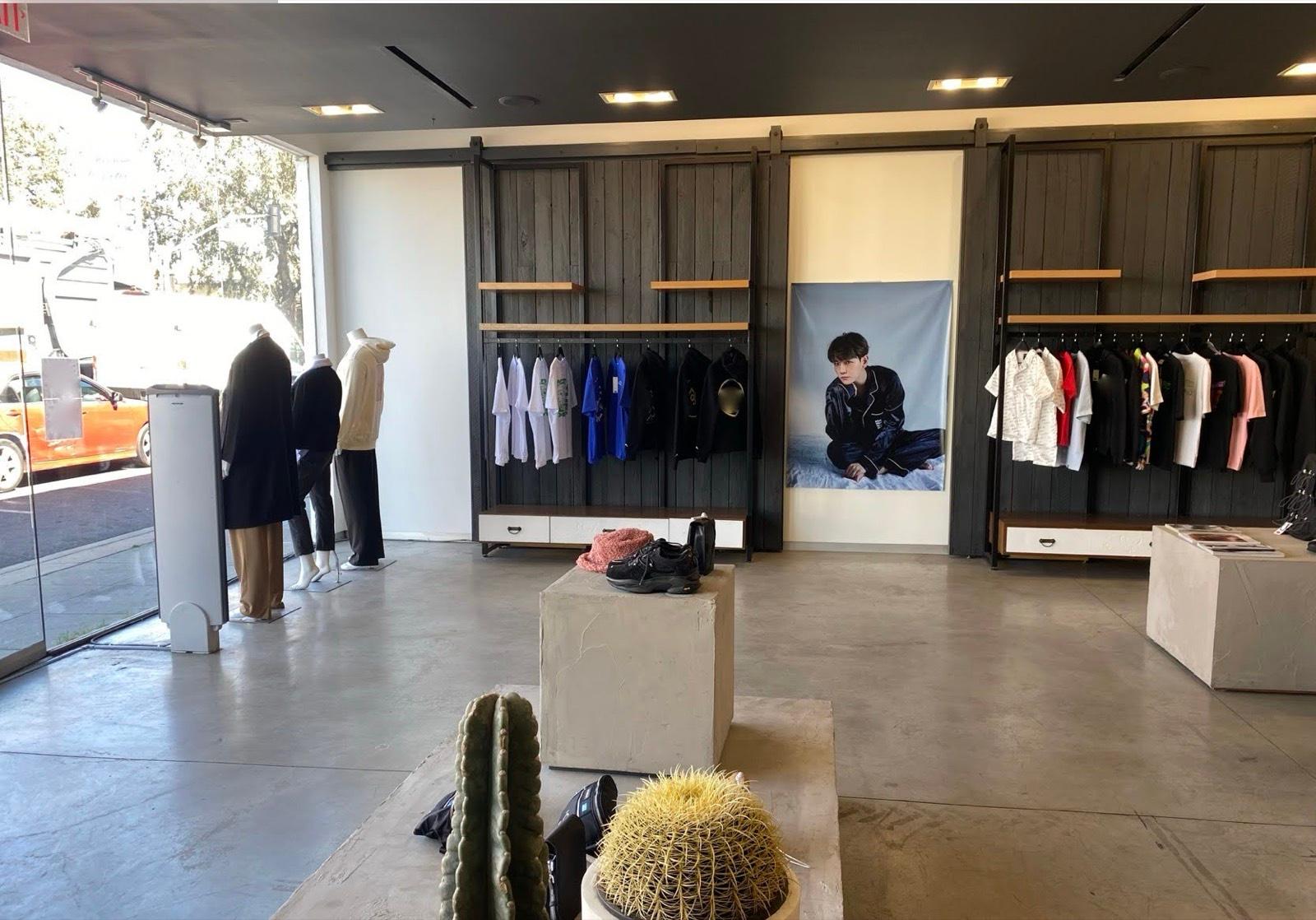 E's Chic Modern Clothing Store — photo 7