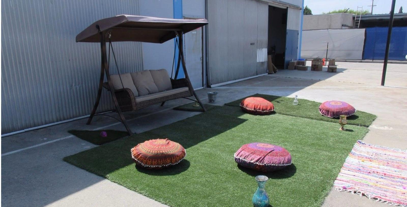 E's Warehouse — photo 10