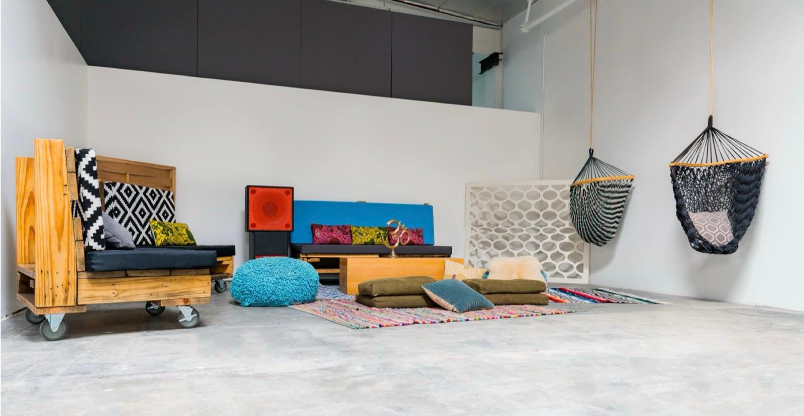 E's Warehouse — photo 7