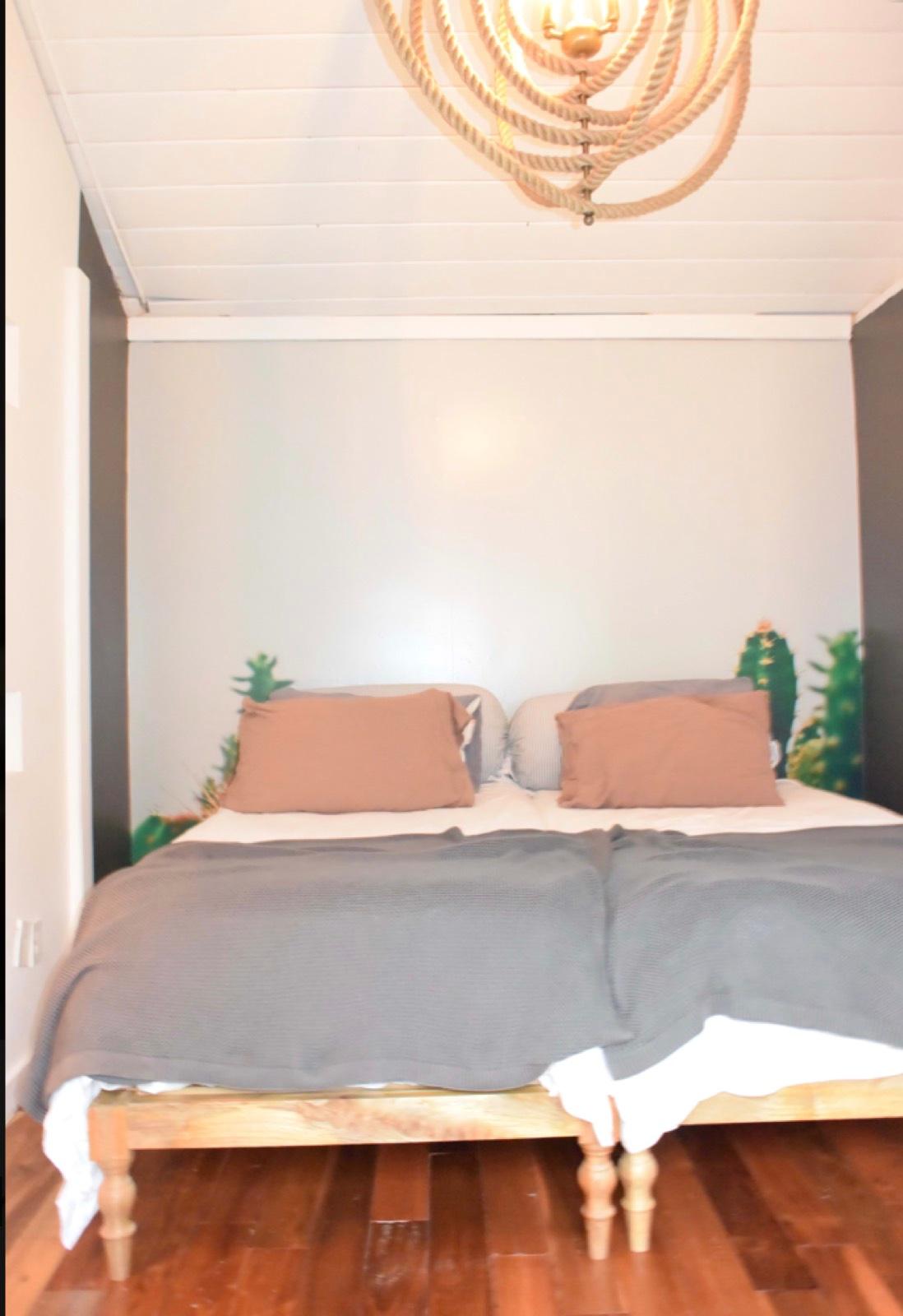 East LA Bungalow — photo 11