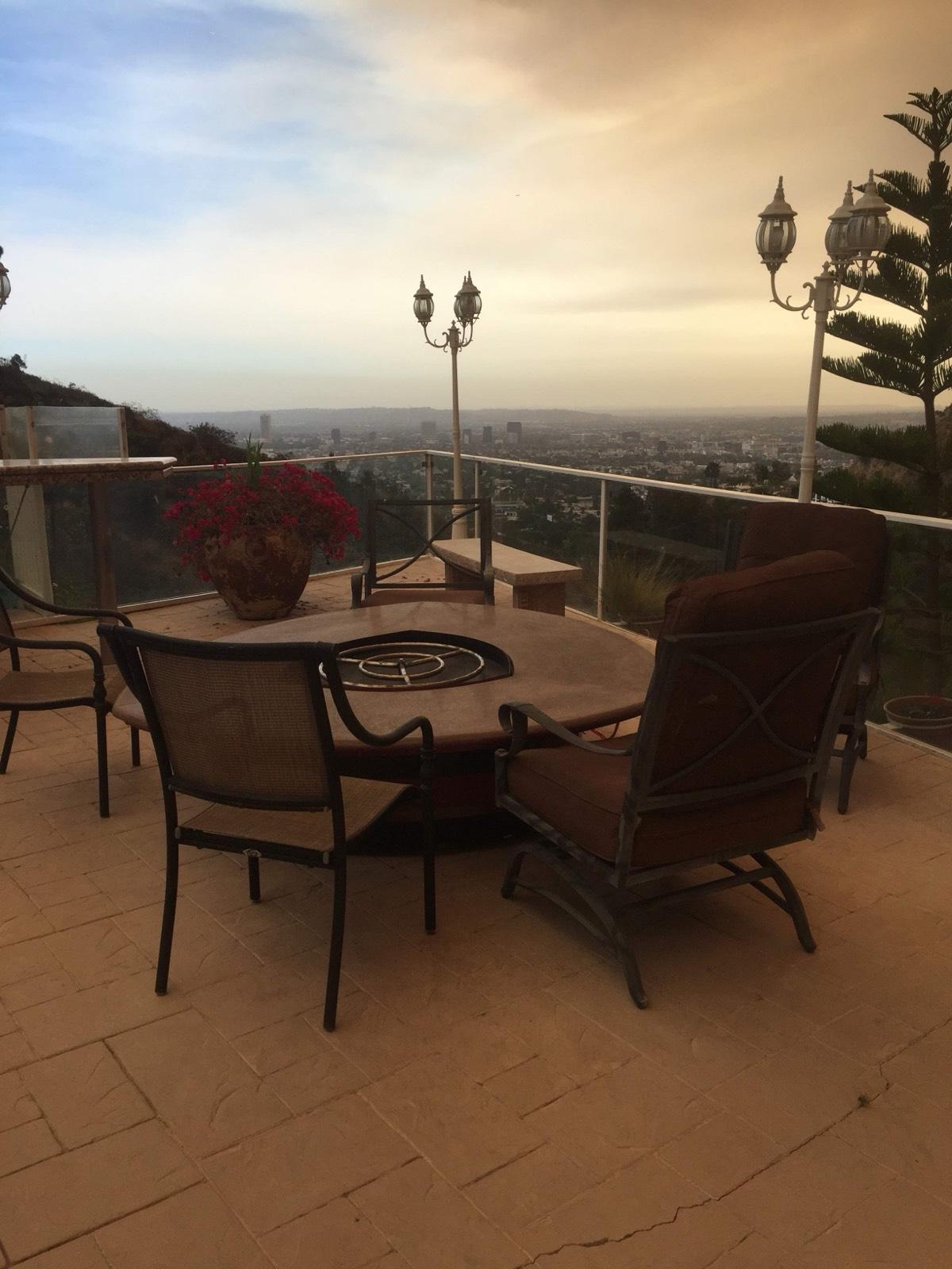 Electra Dr Laurel Cyn House — photo 8