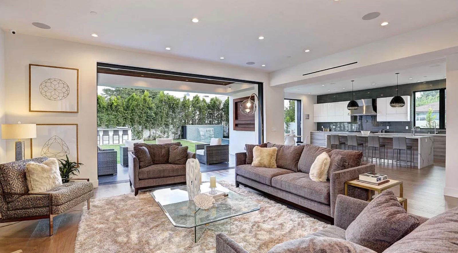 Encino 2 — photo 6