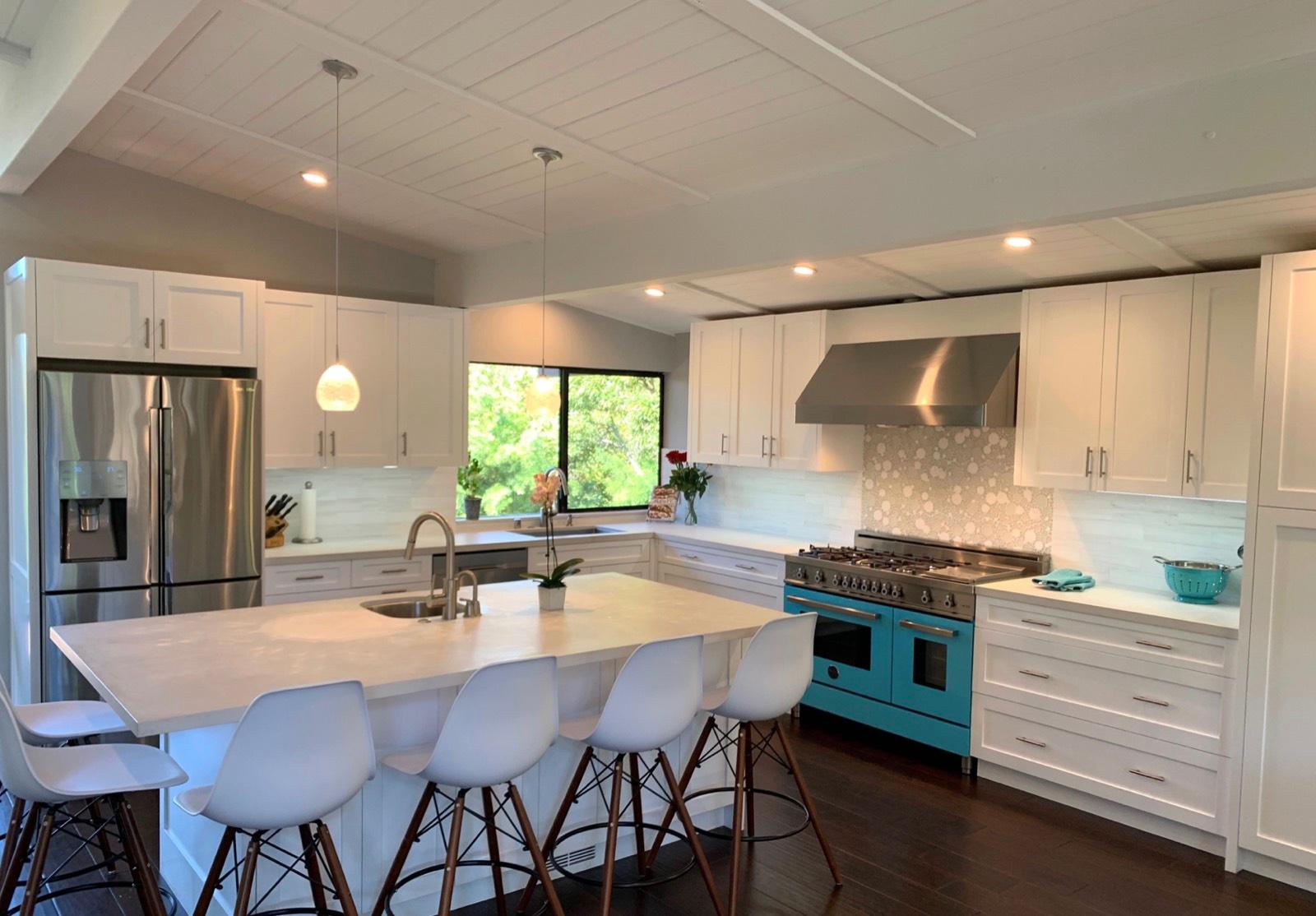 ER's South Bay Entertainer Home — photo 2