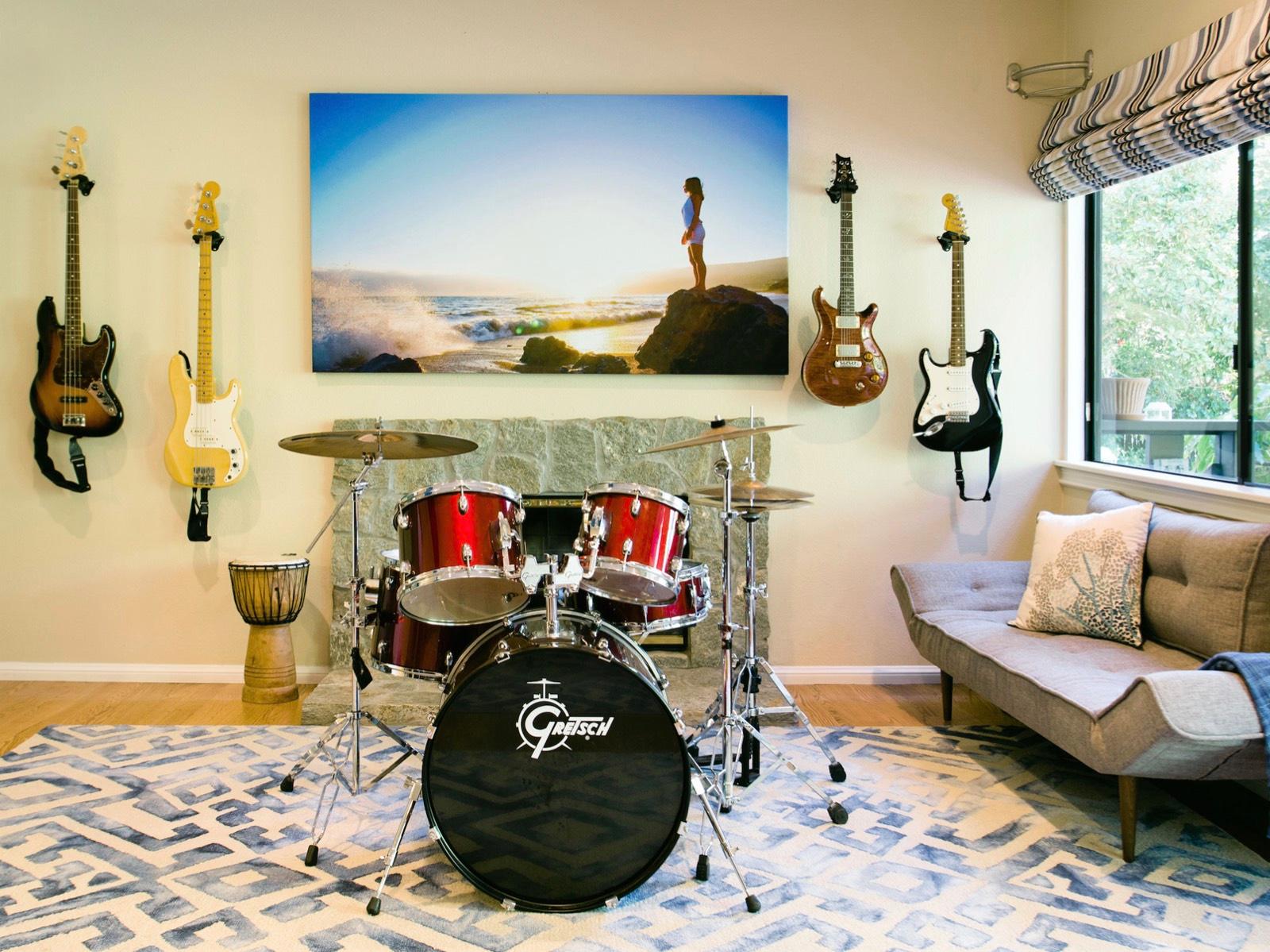 ER's South Bay Entertainer Home — photo 12