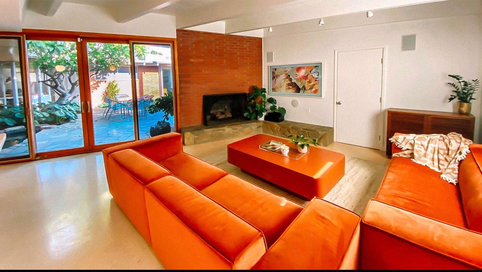 E's Midcentury Marvel Home — photo 11