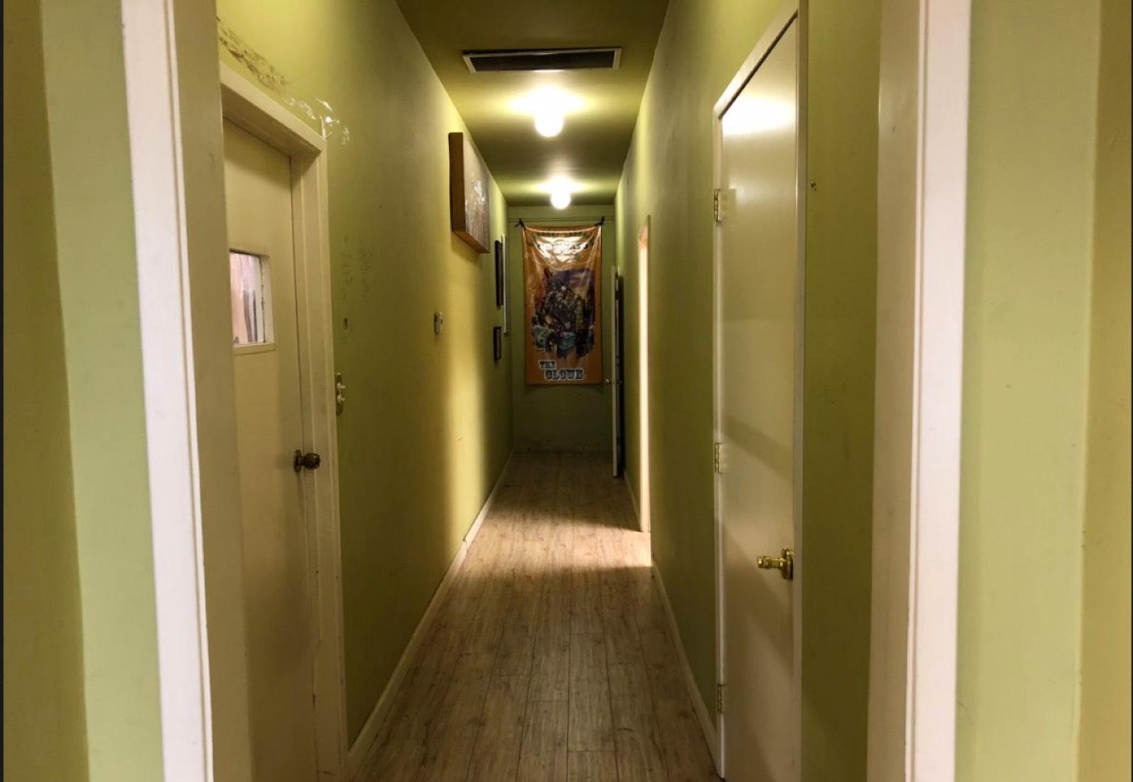 E's Quaint Office — photo 7