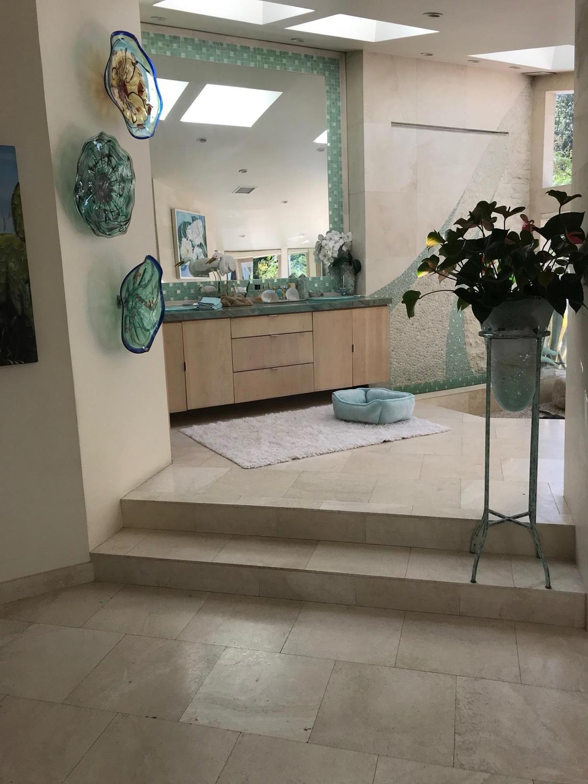 Fairytale Valley Home — photo 8