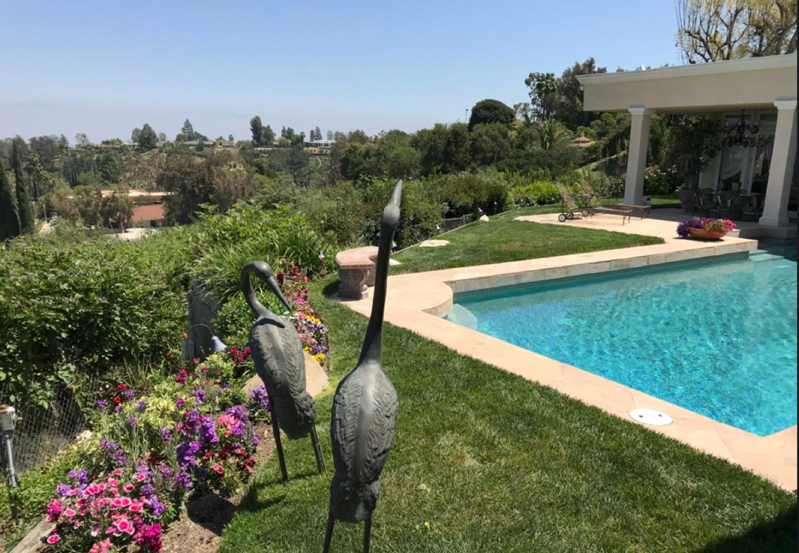Fay's Versace Encino House — photo 4