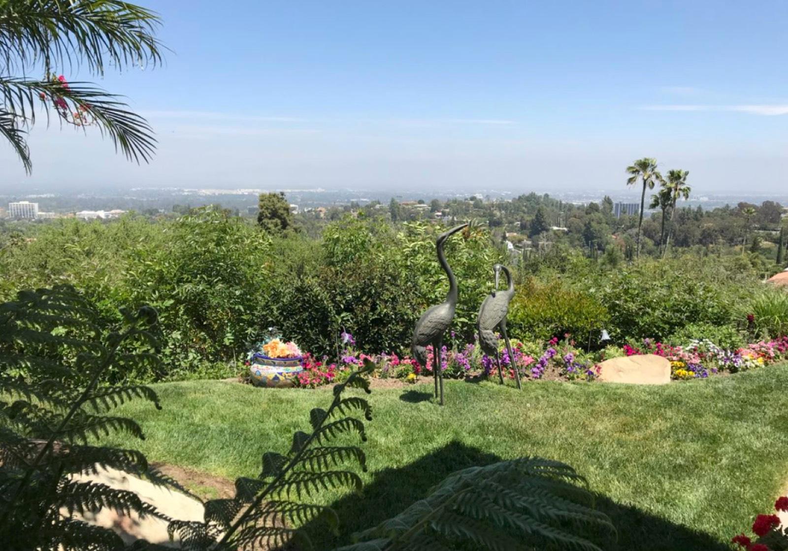 Fay's Versace Encino House — photo 7