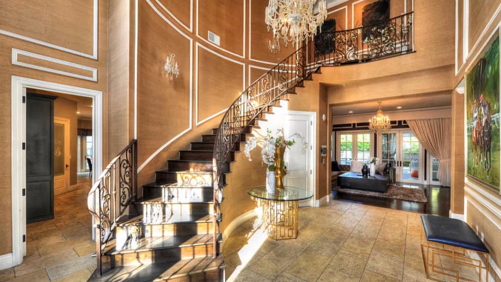 French Mansion Private Estate — photo 2