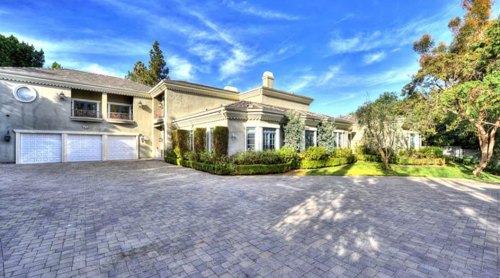 French Mansion Private Estate — photo 5