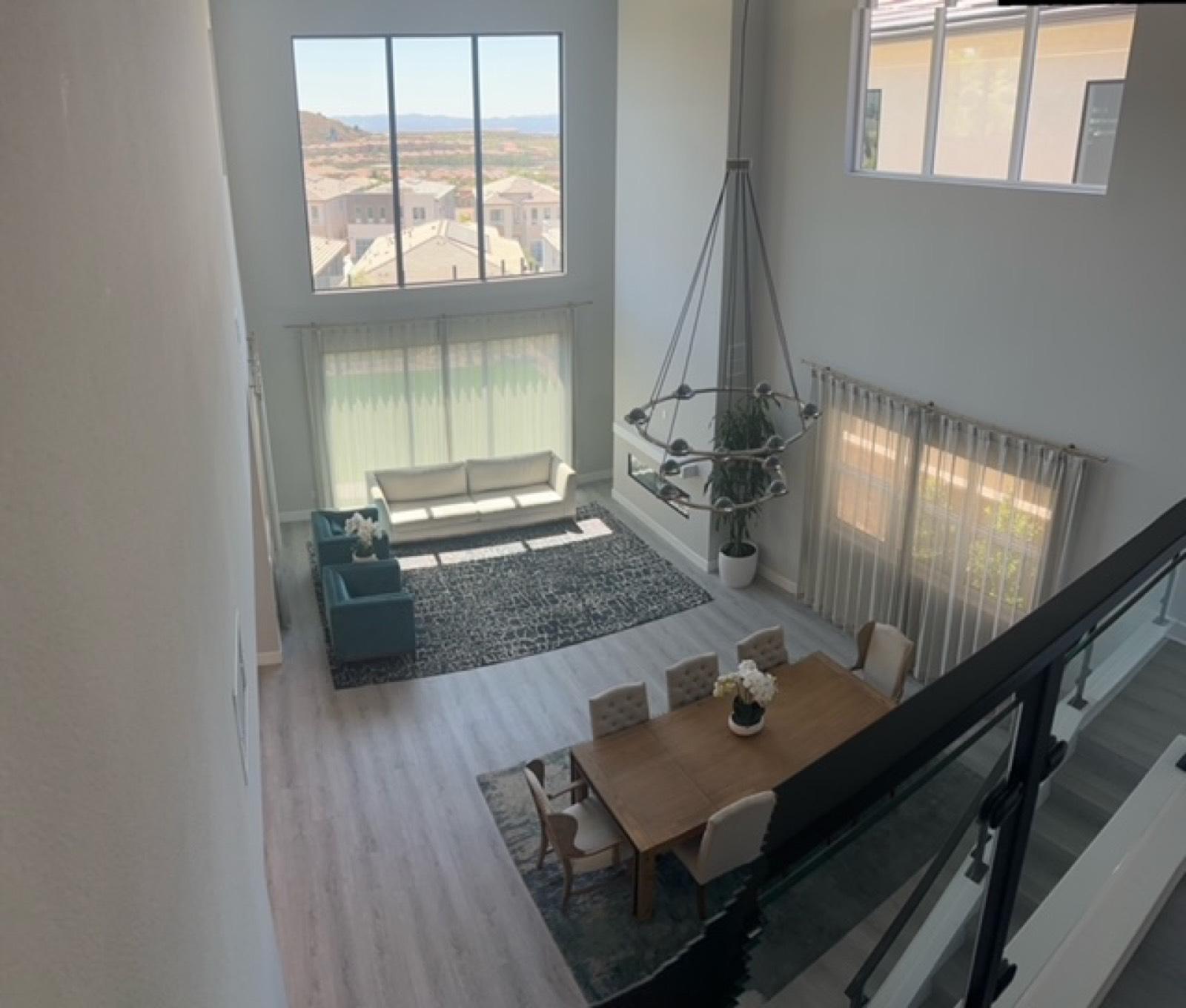 Fresh Mod N Ridge Abode — photo 9